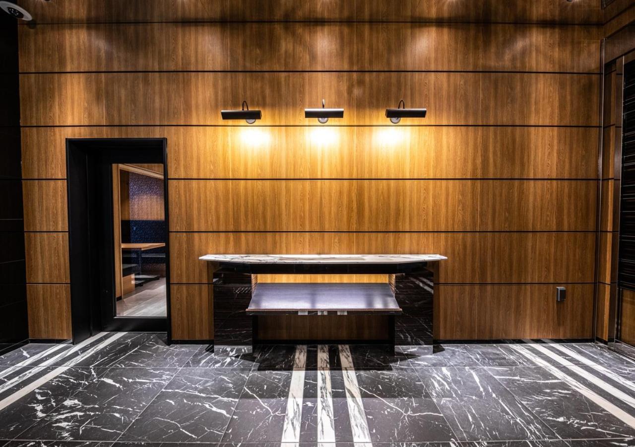 Apa Hotel & Resort Hakata Ekihigashi Fukuoka  Exteriör bild